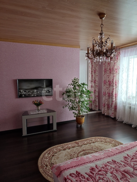 Продажа дома, 225м <sup>2</sup>, 6 сот., Саратов, Саратовская область,  Волжский 