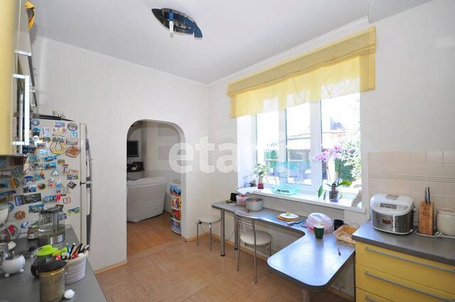 Продажа дома, 310м <sup>2</sup>, 9 сот., Саратов, Саратовская область,  