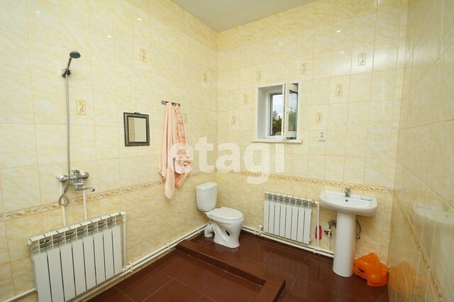 Продажа дома, 274м <sup>2</sup>, 6 сот., Саратов, Саратовская область,  