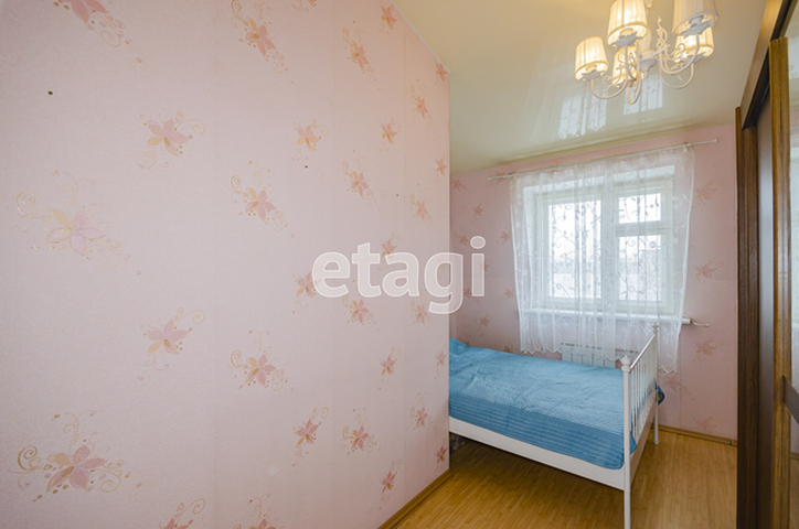 Продажа 3-комнатной квартиры, Екатеринбург, Походная,  63