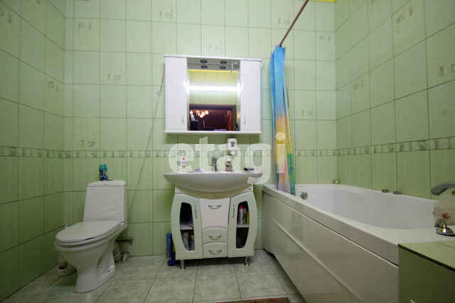 Продажа дома, 767м <sup>2</sup>, 8 сот., Саратов, Саратовская область,  