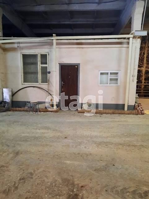 Продажа коммерческой недвижимости, 813м <sup>2</sup>, Саратов, Саратовская область,  Саратов