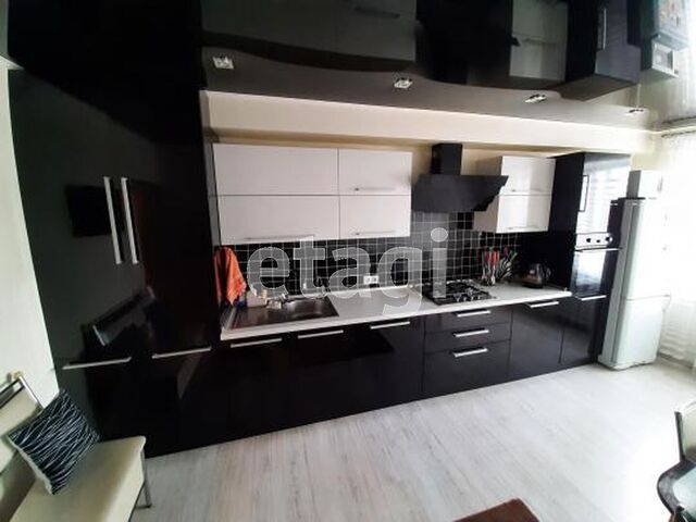 Продажа 3-комнатной квартиры, Саратов, Саратовская область,  Саратов