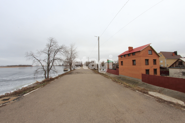 Продажа дома, 270м <sup>2</sup>, 9 сот., Саратов, Саратовская область,  