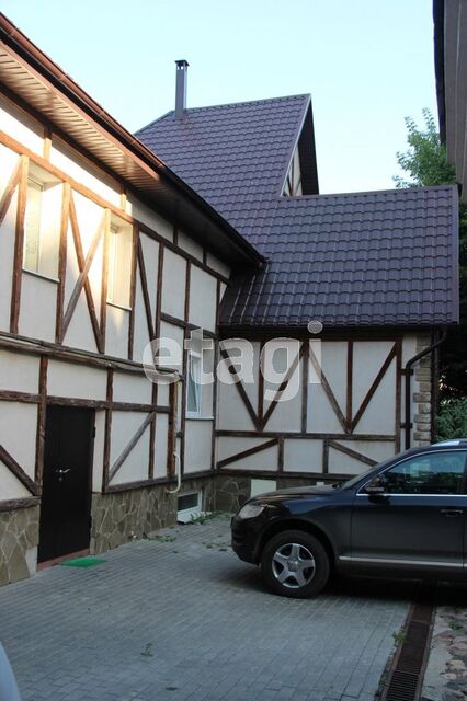 Продажа дома, 419м <sup>2</sup>, 20 сот., Саратов, Саратовская область,  Ленинский