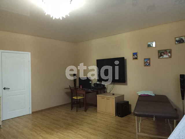 Продажа дома, 270м <sup>2</sup>, 7 сот., Саратов, Саратовская область,  