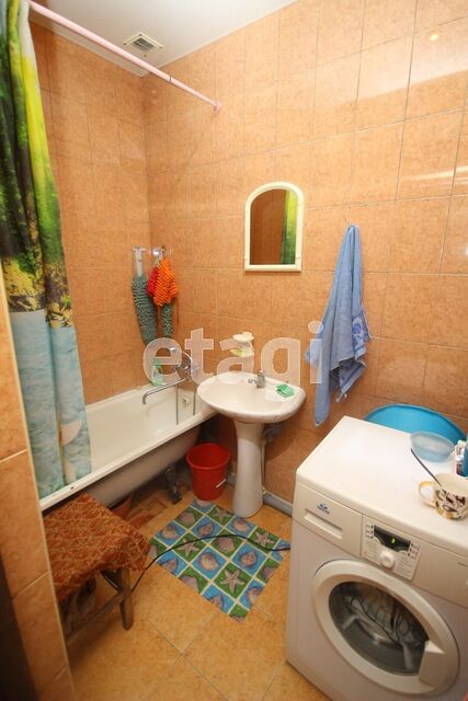 Продажа дома, 204м <sup>2</sup>, 6 сот., Саратов, Саратовская область,  