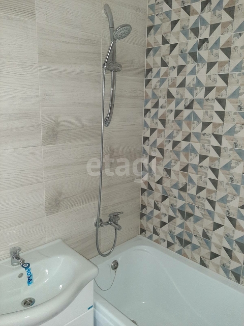 Продажа 3-комнатной квартиры, Саратов, Саратовская область,  Саратов