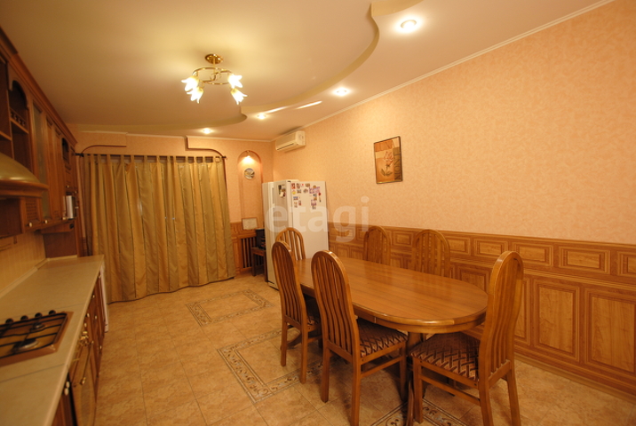 Продажа 3-комнатной квартиры, Саратов, Саратовская область,  Саратов