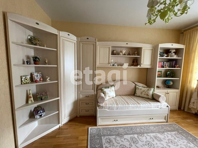 Продажа 3-комнатной квартиры, Екатеринбург, Фролова,  31