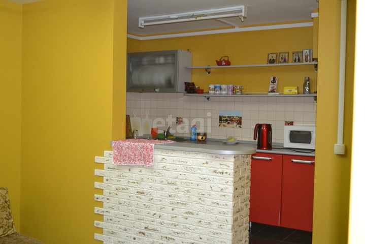 Продажа коммерческой недвижимости, 300м <sup>2</sup>, Саратов, Саратовская область,  Саратов