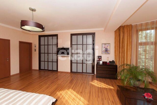 Продажа дома, 509м <sup>2</sup>, 16 сот., Саратов, Саратовская область,  Фрунзенский