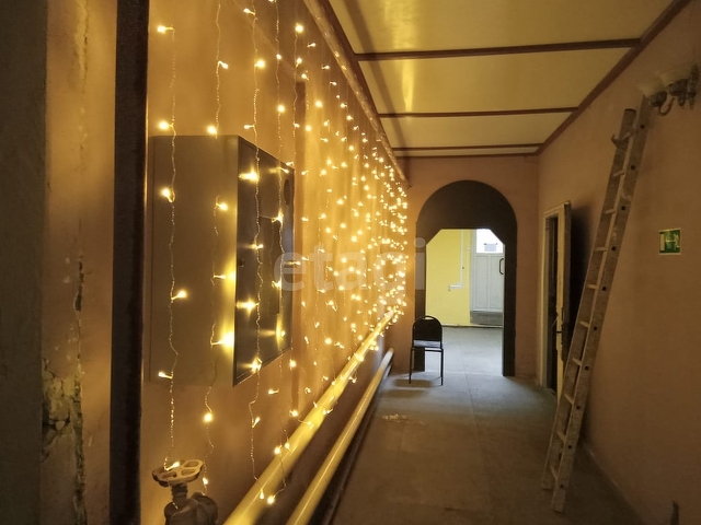 Продажа коммерческой недвижимости, 550м <sup>2</sup>, Саратов, Саратовская область,  Саратов