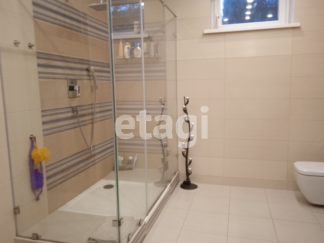 Продажа дома, 264м <sup>2</sup>, 8 сот., Саратов, Саратовская область,  Энгельс