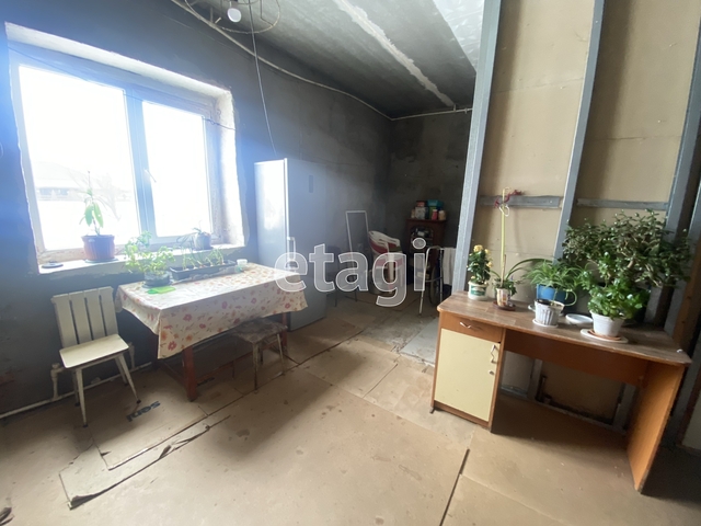 Продажа дома, 360м <sup>2</sup>, 10 сот., Саратов, Саратовская область,  