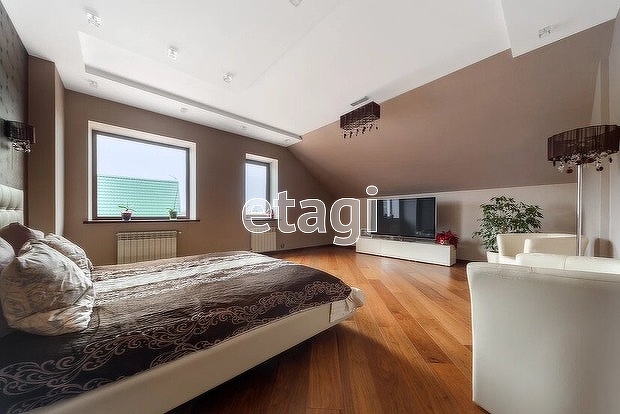 Продажа дома, 461м <sup>2</sup>, 12 сот., Саратов, Саратовская область,  