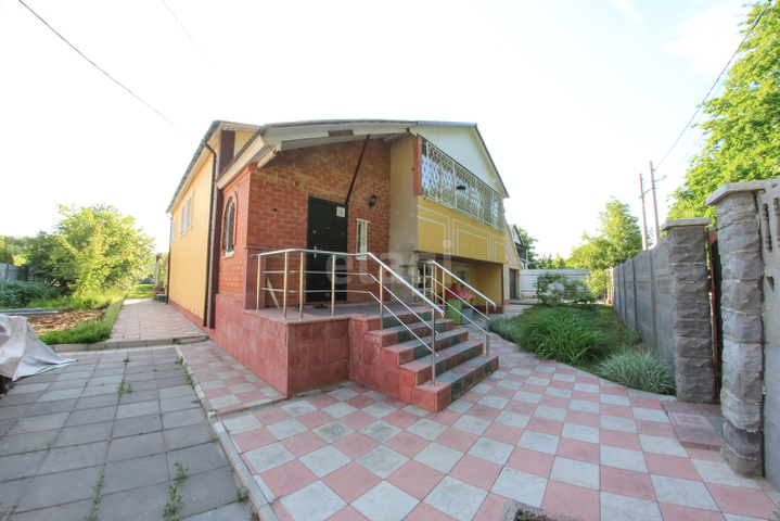 Продажа дома, 240м <sup>2</sup>, 20 сот., Саратов, Саратовская область,  