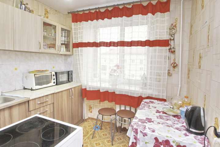 Продажа 2-комнатной квартиры, Заводоуковск, Вокзальная,  45