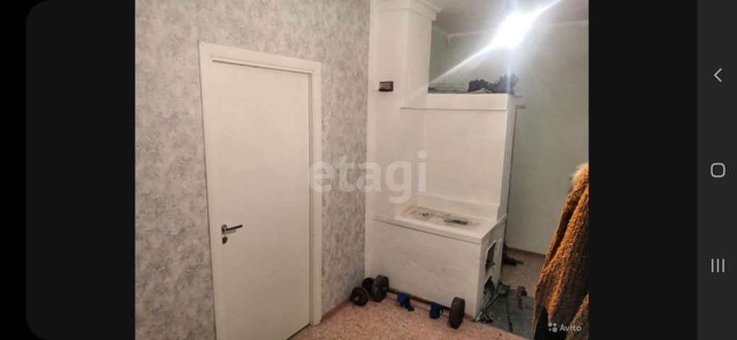 Продажа 3-комнатной квартиры, Емельяново, переулок Чистый,  18б