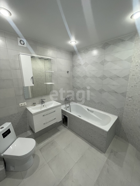 Продажа 3-комнатной квартиры, Саратов, Саратовская область,  Саратов