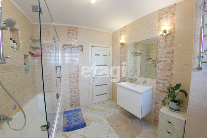 Продажа дома, 150м <sup>2</sup>, 3 сот., Саратов, Саратовская область,  Волжский 