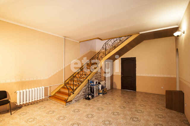 Продажа дома, 561м <sup>2</sup>, 5 сот., Саратов, Саратовская область,  Кировский