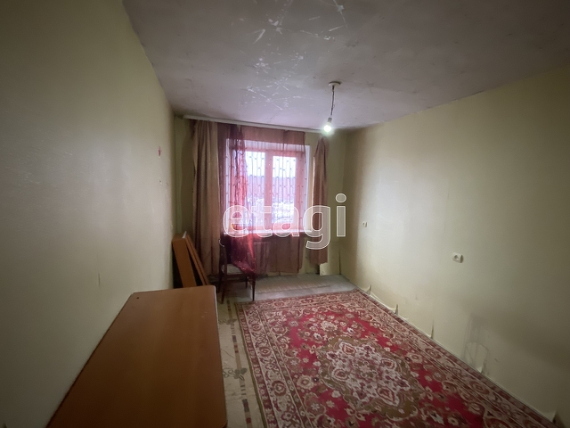 Продажа 3-комнатной квартиры, Первоуральск, Емлина,  23