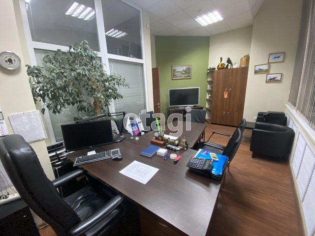 Продажа коммерческой недвижимости, 402м <sup>2</sup>, Саратов, Саратовская область,  Саратов