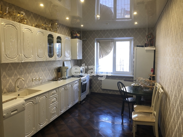 Продажа 3-комнатной квартиры, Саратов, Саратовская область,  Саратов