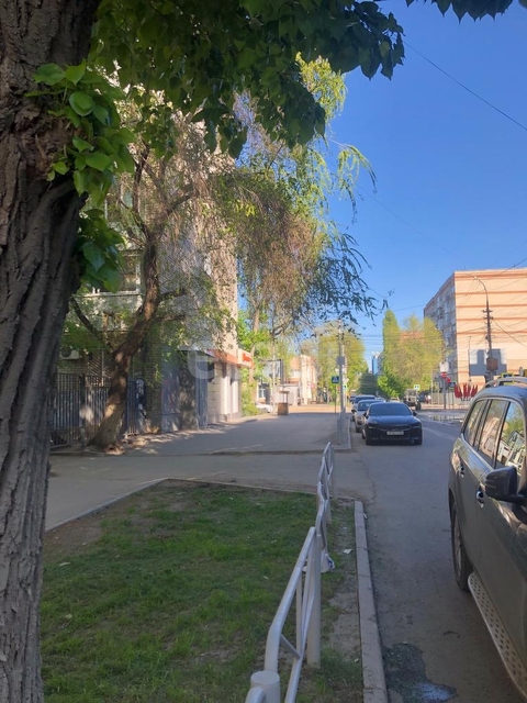 Продажа коммерческой недвижимости, 68м <sup>2</sup>, Саратов, Саратовская область,  Саратов