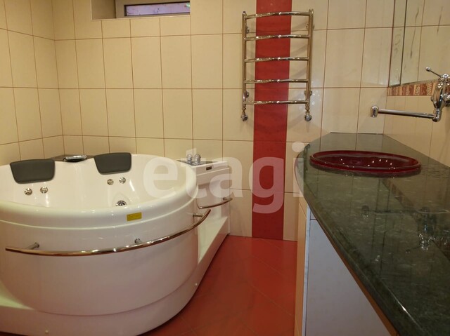 Продажа дома, 324м <sup>2</sup>, 3 сот., Саратов, Саратовская область,  Октябрьский