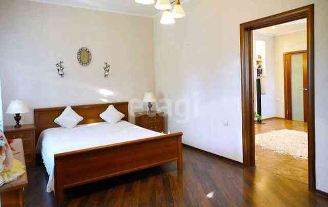 Продажа дома, 300м <sup>2</sup>, 9 сот., Саратов, Саратовская область,  