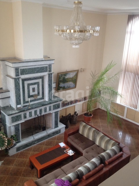 Продажа дома, 337м <sup>2</sup>, 15 сот., Саратов, Саратовская область,  