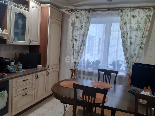 Продажа 3-комнатной квартиры, Саратов, Саратовская область,  Саратов