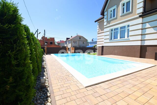 Продажа дома, 300м <sup>2</sup>, 10 сот., Саратов, Саратовская область,  Кировский