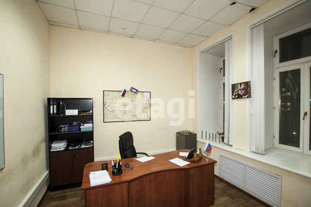 Продажа коммерческой недвижимости, 2500м <sup>2</sup>, Саратов, Саратовская область,  Саратов