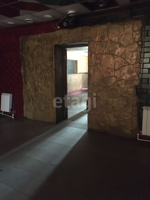 Продажа коммерческой недвижимости, 229м <sup>2</sup>, Саратов, Саратовская область,  Саратов