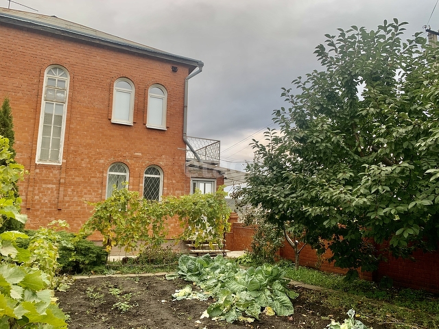 Продажа дома, 320м <sup>2</sup>, 10 сот., Саратов, Саратовская область,  Ленинский