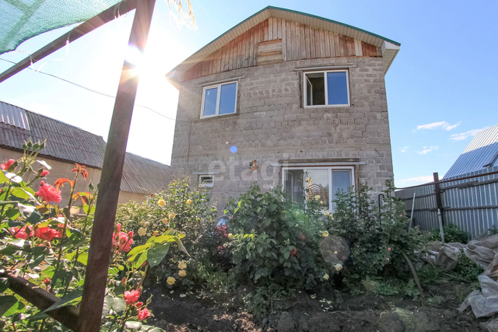 Продажа дома, 140м <sup>2</sup>, 4 сот., Саратов, Саратовская область,  