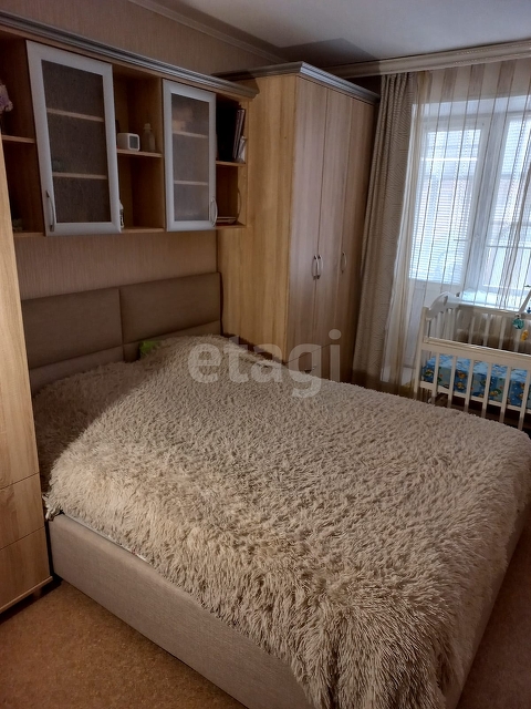Аренда 4-комнатной квартиры, Ялуторовск, Тюменская