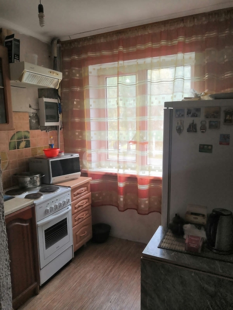 Продажа 2-комнатной квартиры, Дивногорск, Набережная,  53