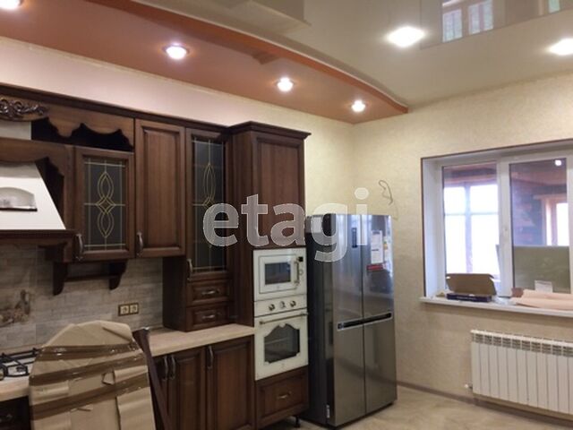 Продажа дома, 300м <sup>2</sup>, 10 сот., Саратов, Саратовская область,  Энгельс