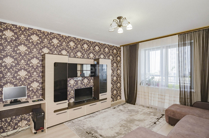 Продажа 2-комнатной квартиры, Екатеринбург, Репина,  52