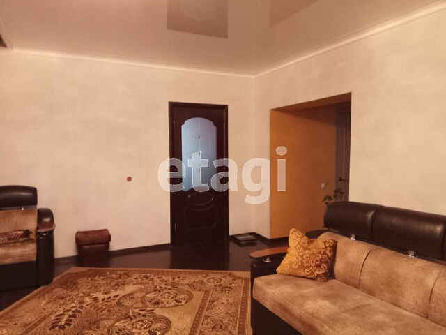 Продажа дома, 270м <sup>2</sup>, 7 сот., Саратов, Саратовская область,  