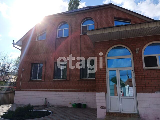 Продажа дома, 388м <sup>2</sup>, 4 сот., Саратов, Саратовская область,  