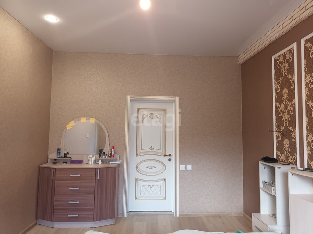 Продажа дома, 180м <sup>2</sup>, 7 сот., Саратов, Саратовская область,  Заводской