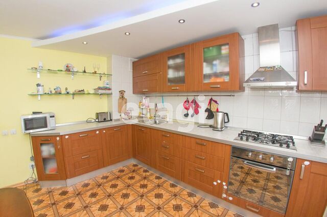 Продажа дома, 389м <sup>2</sup>, 10 сот., Саратов, Саратовская область,  Ленинский