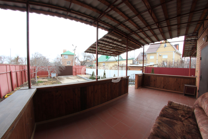 Продажа дома, 270м <sup>2</sup>, 9 сот., Саратов, Саратовская область,  