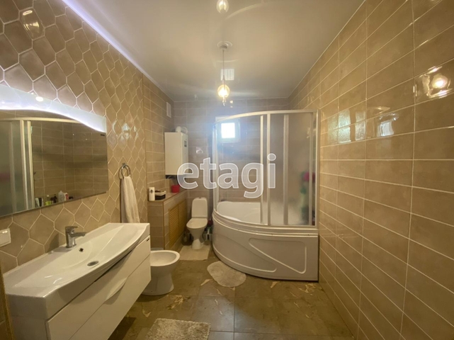 Продажа дома, 180м <sup>2</sup>, 12 сот., Саратов, Саратовская область,  Аткарск