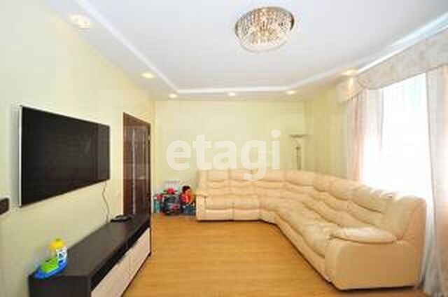 Продажа дома, 310м <sup>2</sup>, 9 сот., Саратов, Саратовская область,  